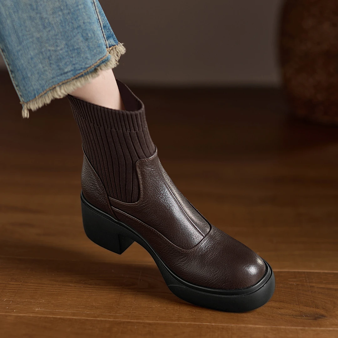 7cm小个子防水台高跟短靴粗跟毛线短筒瘦瘦袜靴咖色弹力靴单靴女