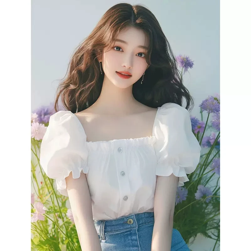 今年流行漂亮独特气质小衫法式洋气减龄白色方领泡泡袖衬衫女夏季
