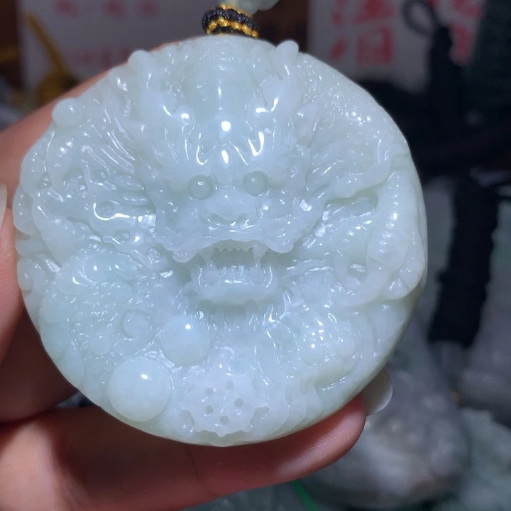 翡翠未镶嵌颈饰保真天然A货翡翠