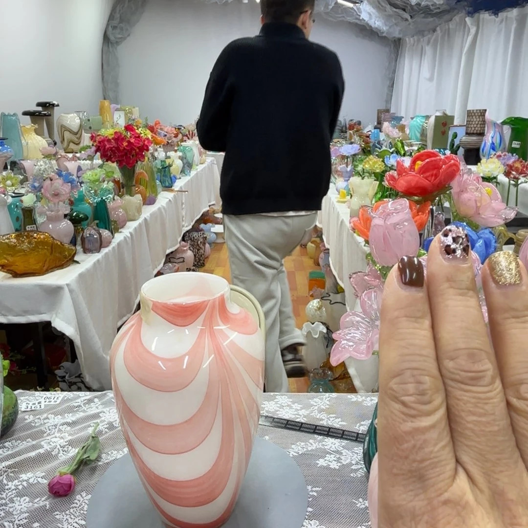 瑕疵福利不退不换琉璃花瓶艺术品