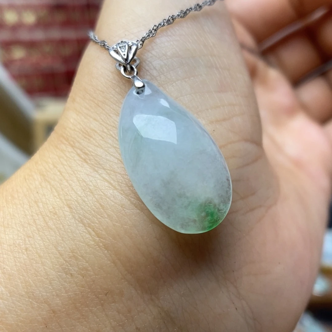 【闪购商品】颈饰银S925镶嵌翡翠5