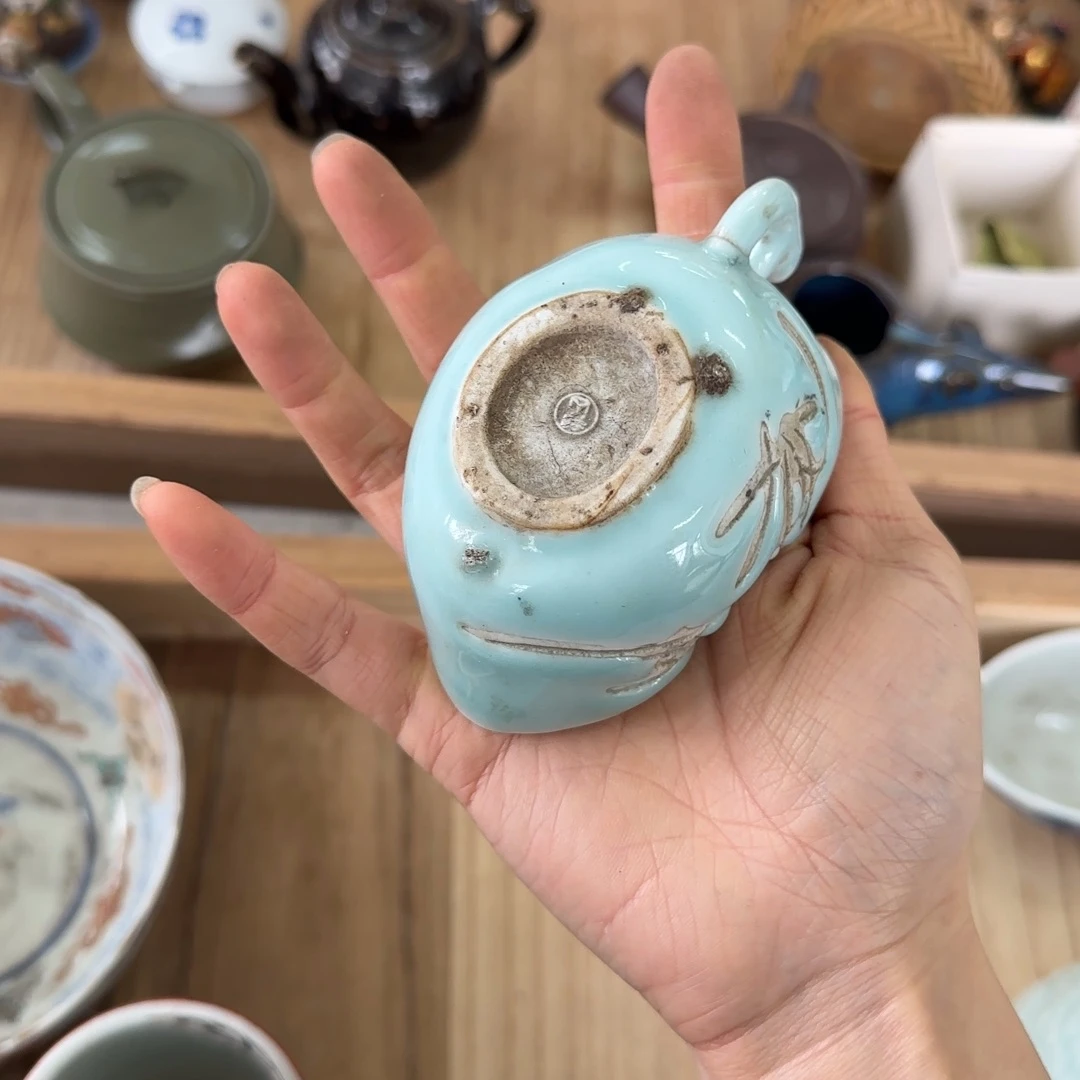 瓷片有磕有粘过 瑕的