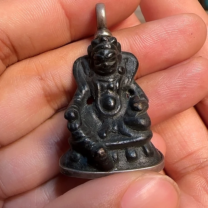 御***猫拍…………………………………………