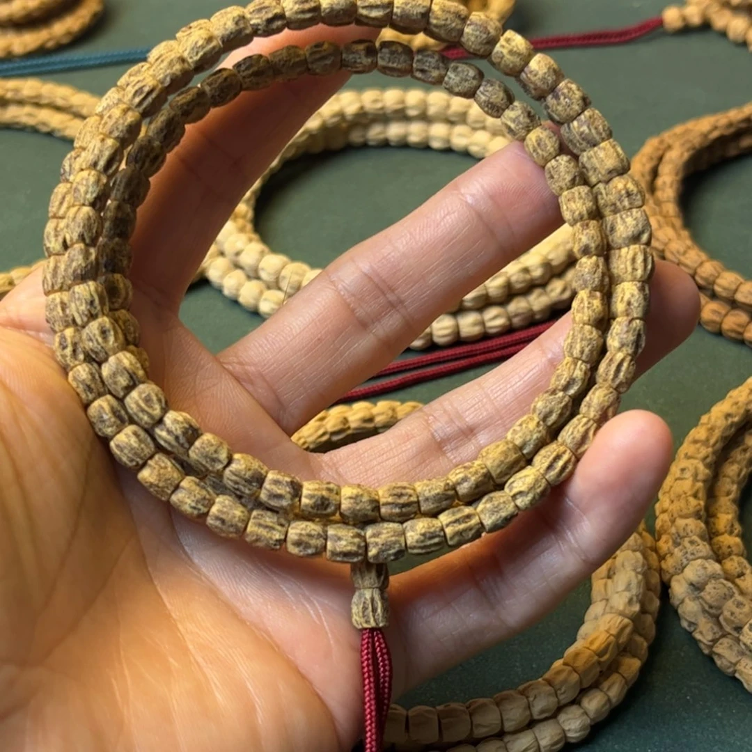 山***赋柏香籽/百香籽吊坠