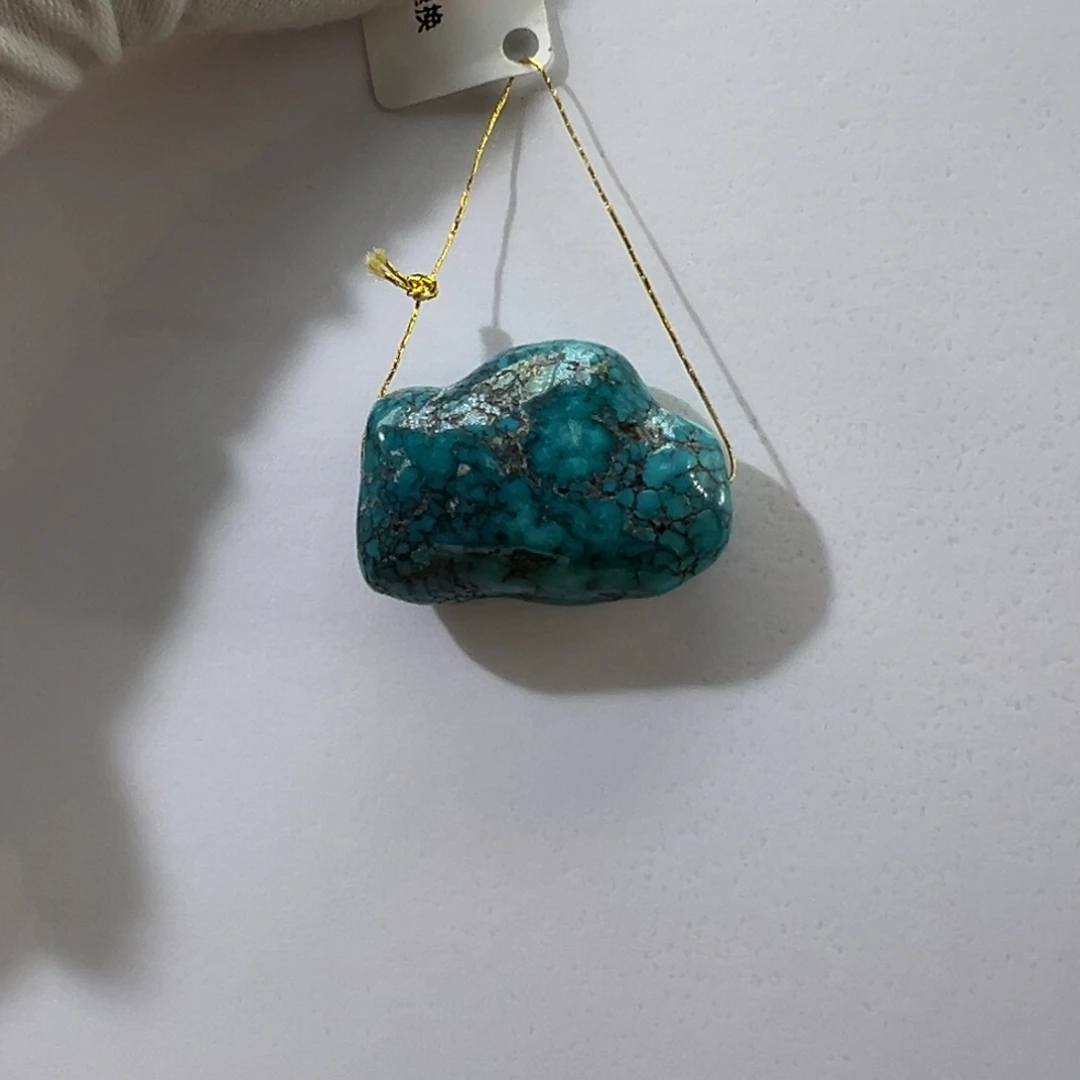 绿松石未镶嵌挂件