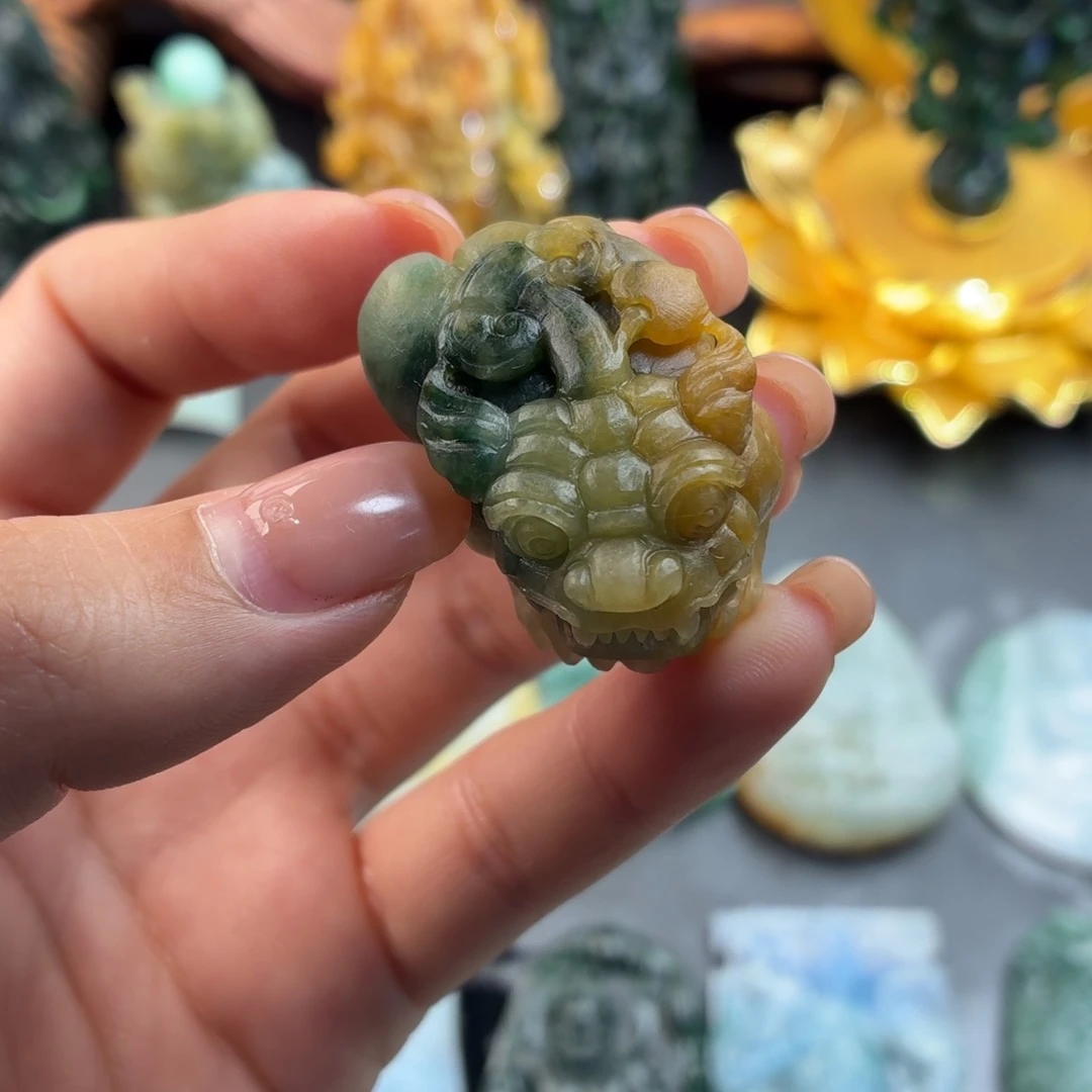 定制翡翠未镶嵌翡翠