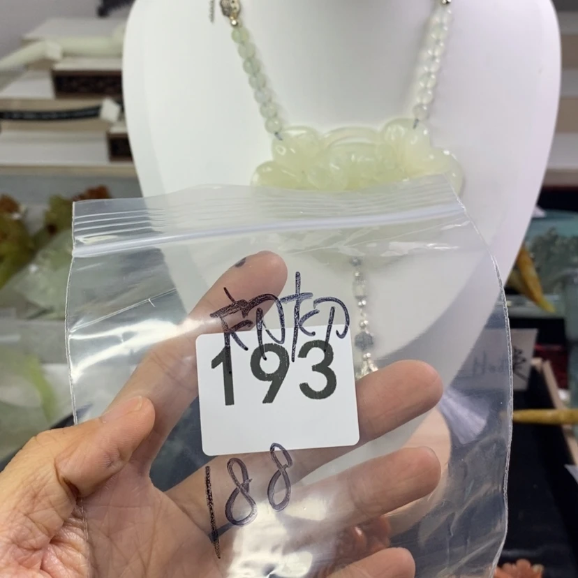 【闪购商品】岫玉发饰未镶嵌?*初