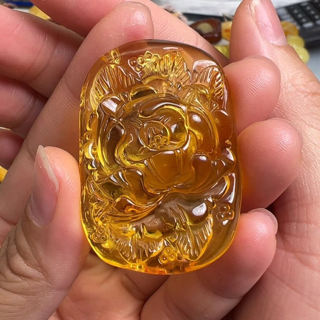 琥珀未镶嵌裸石琥珀