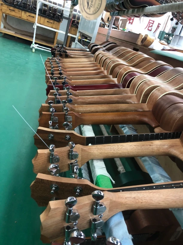 21寸，23寸，26寸，桃花芯尤克里里直播间随拍链接