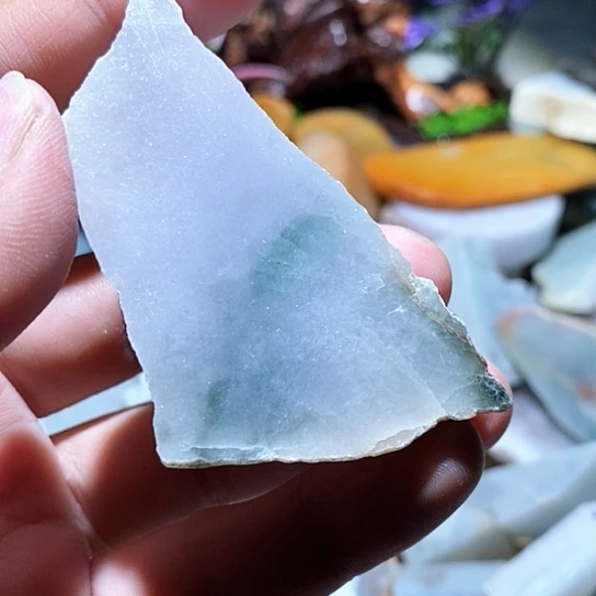 散珠翡翠边角料260