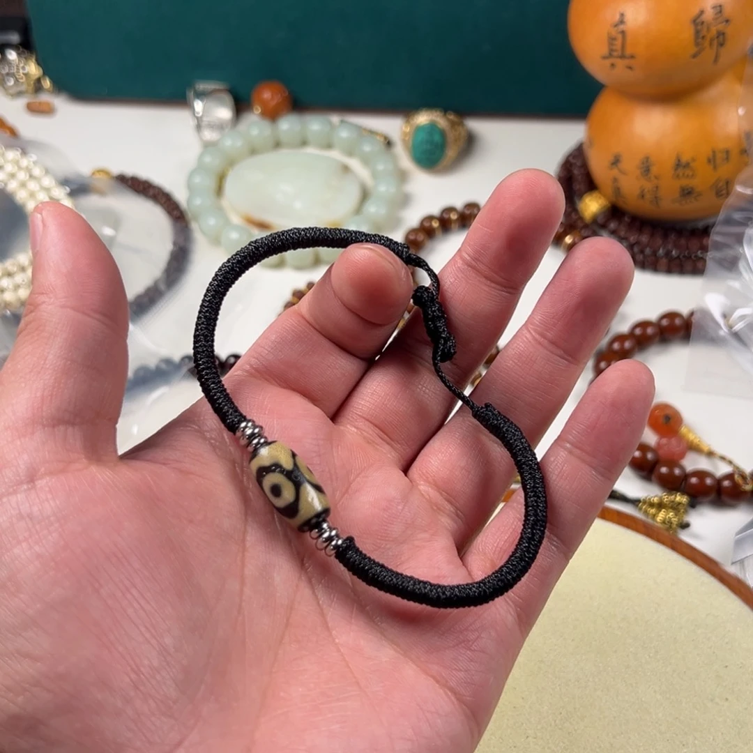 散珠玛瑙/玉髓。。。。。。。。。。。。