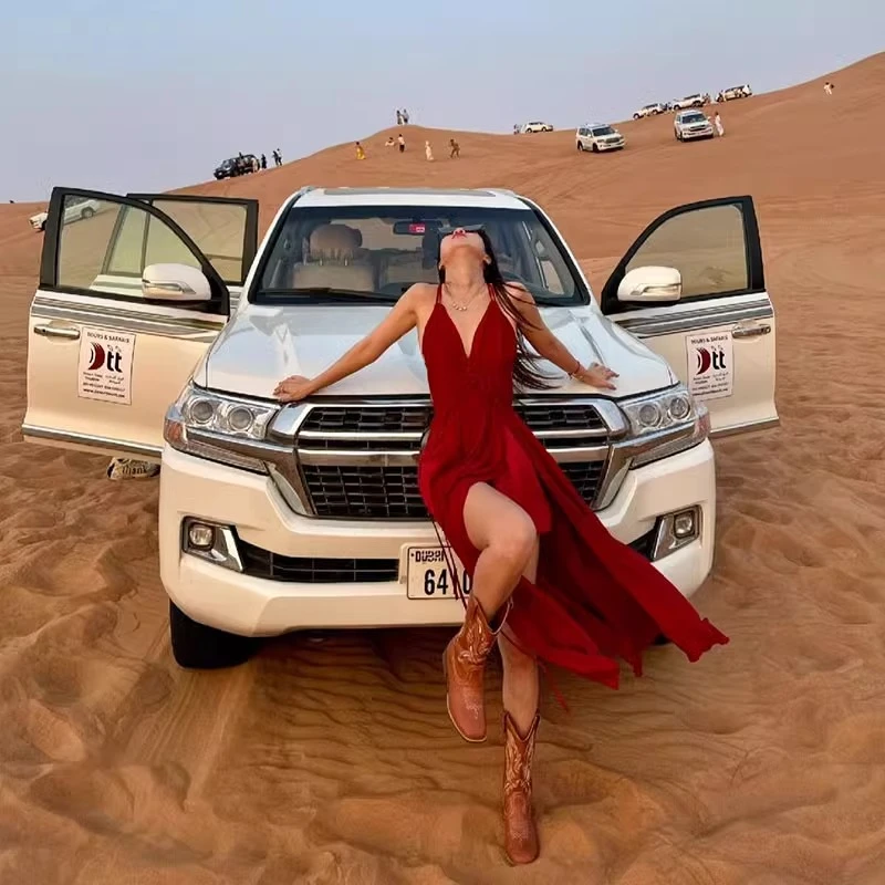 新疆西北旅游穿搭辣妹度假连衣裙吊带裙迪拜沙漠拍照红色裙子女夏