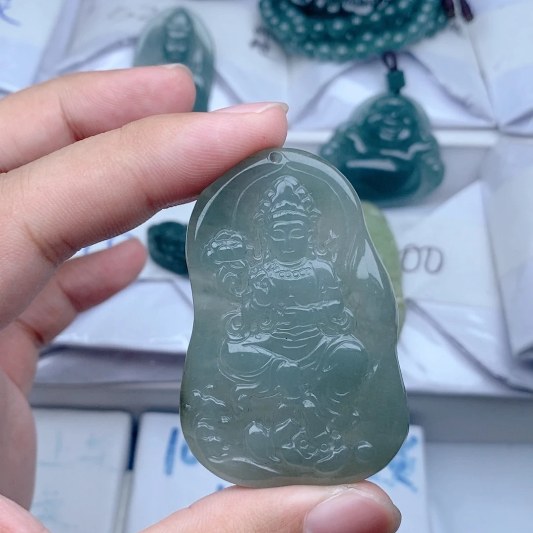 【闪购商品】颈饰未镶嵌翡翠