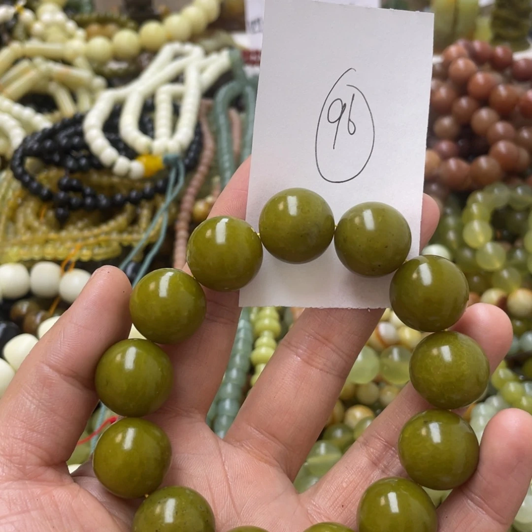 蛇纹石玉手链未镶嵌