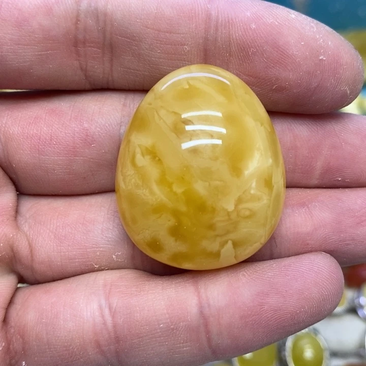 蜜蜡裸石未镶嵌吊坠