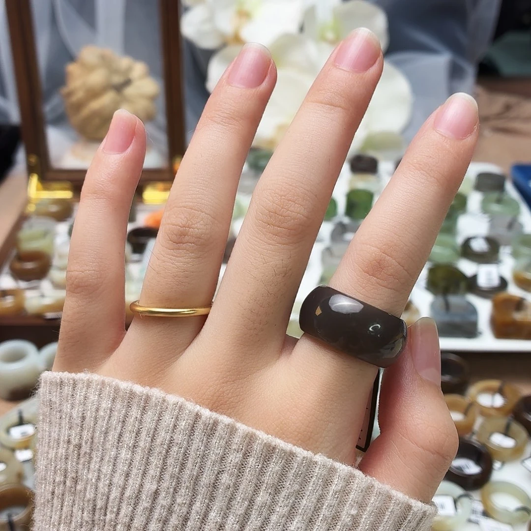 未镶嵌戒指和田玉x79烟紫轮胎17.7不退换