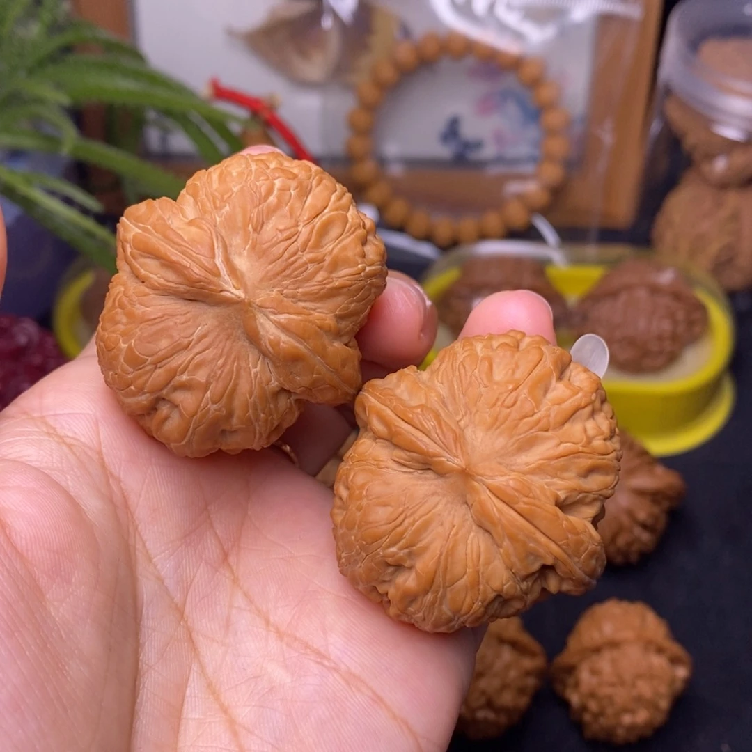 文玩核桃把件42平谷元宝