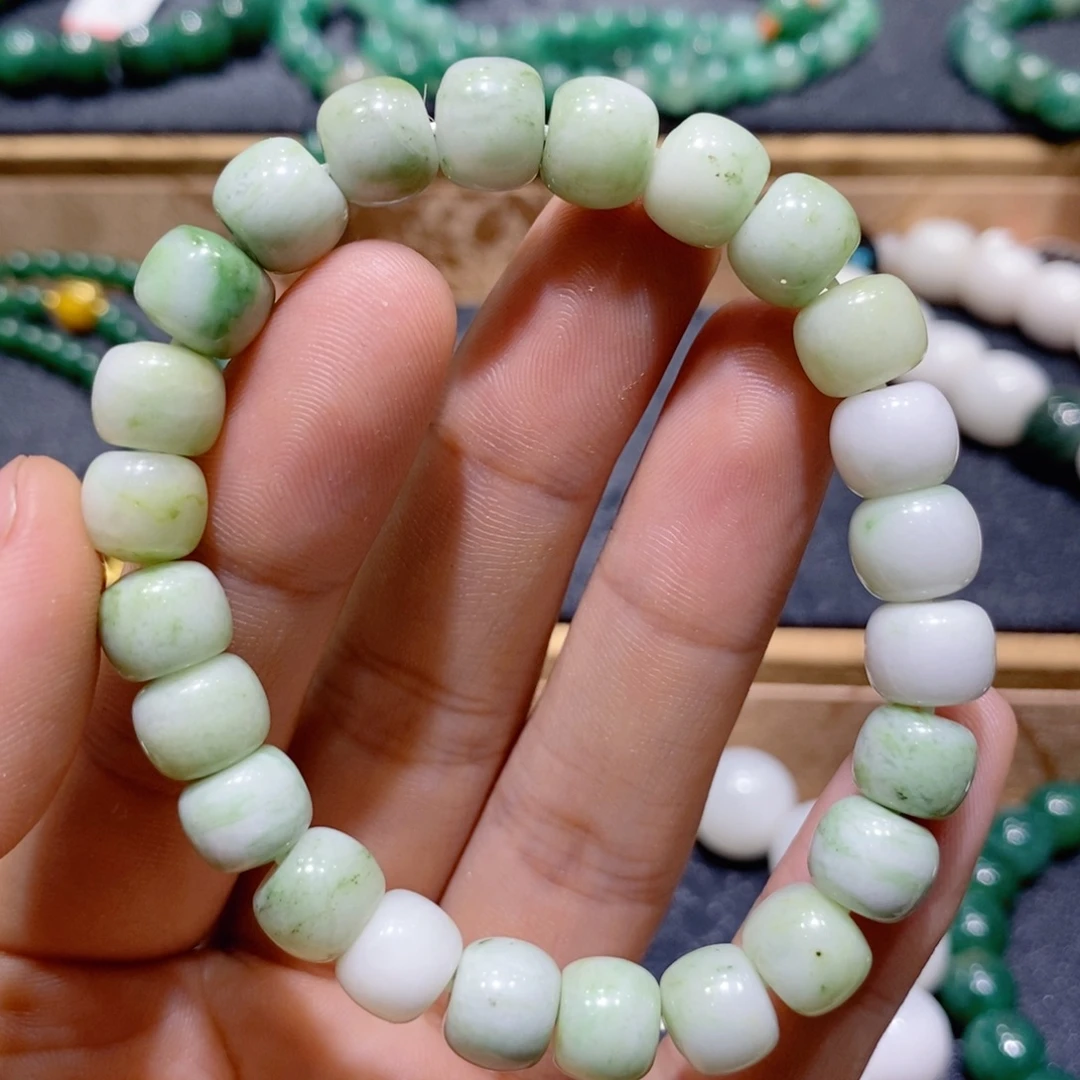 独山玉未镶嵌手串