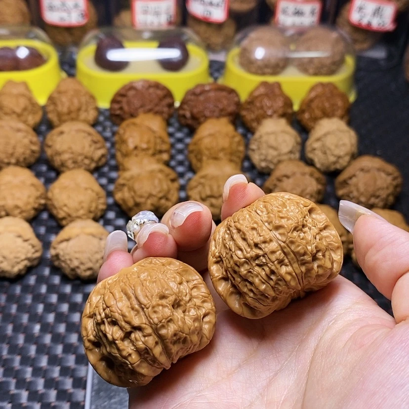 【闪购商品】文玩核桃吊坠血麒麟39.5