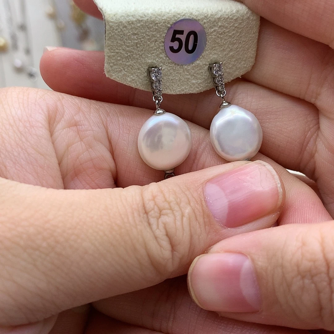 银S925镶嵌淡水珍珠耳饰