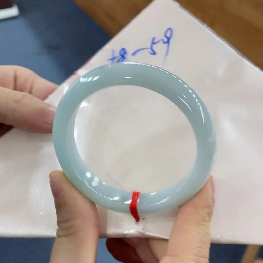 未镶嵌手镯翡翠翡翠