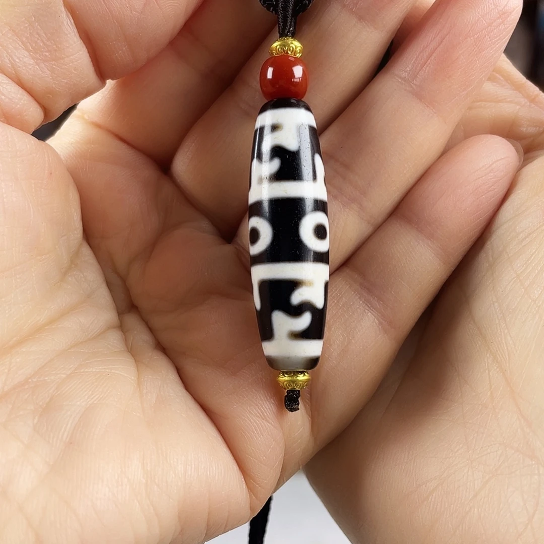 玛瑙/玉髓合金颈饰行运