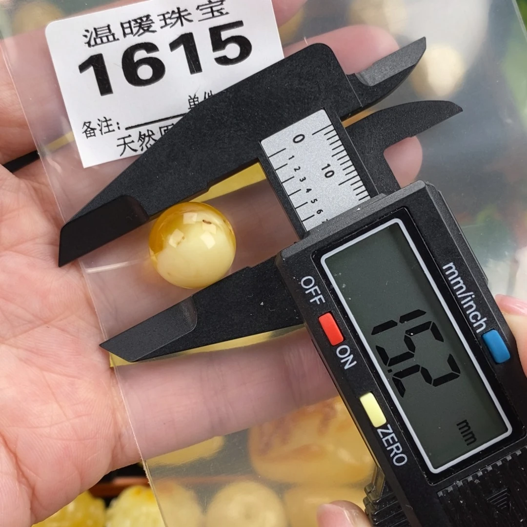 琥珀未镶嵌珠宝奇石裸石