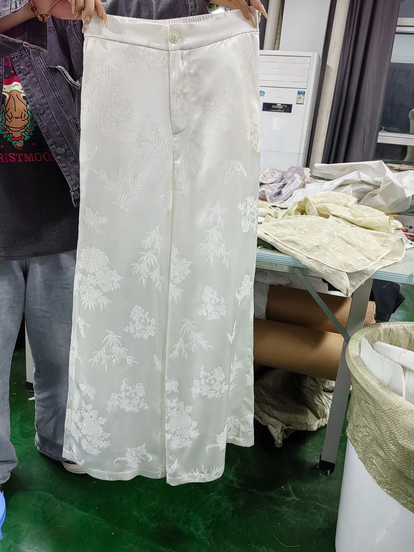 雅姿锦 【竹蝶】新款冠乐皱休闲单穿裤子KZC67181239