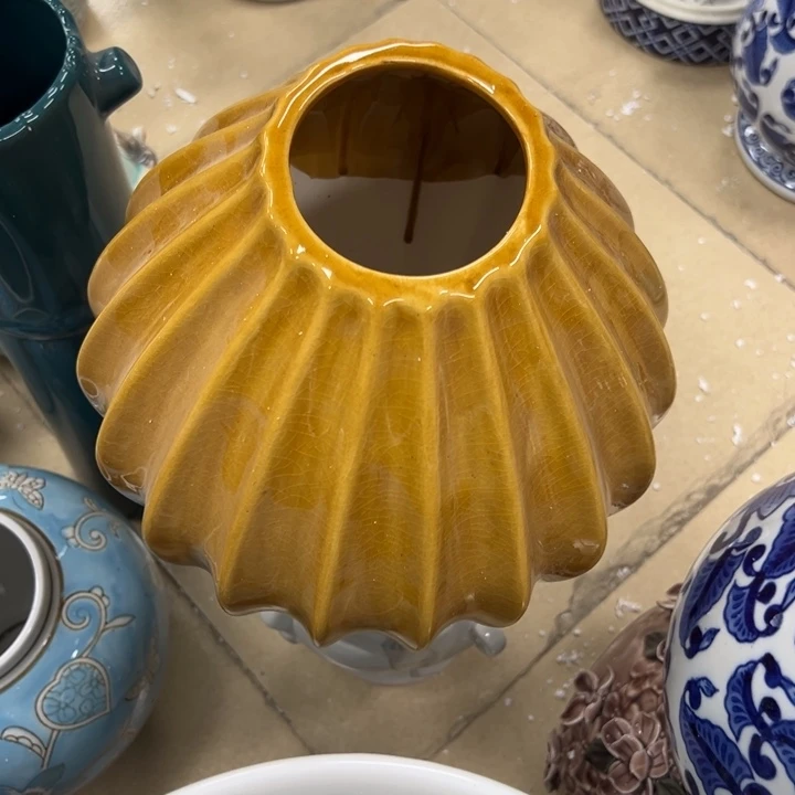 瓷片微瑕收。。微瑕。。？。。。、。。