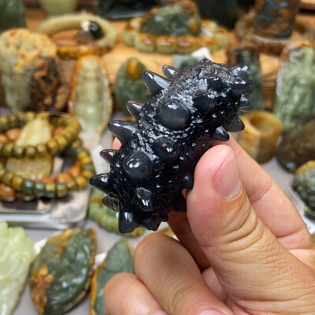 蛇纹石玉合金把件