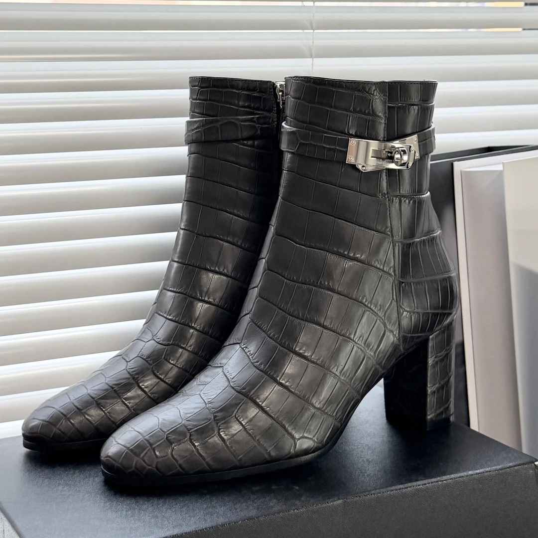 未使用 Hermes/爱马仕 25s·鳄鱼皮短靴 公价3.5w zy075
