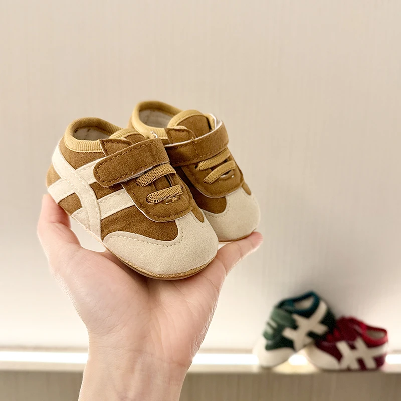 春秋新生男宝宝婴儿运动步前3-9-12个月周岁软布底室内防掉学步鞋