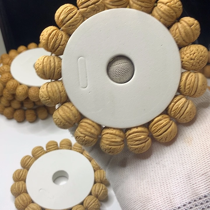 洛***。吊坠桃核18王者南瓜桃核