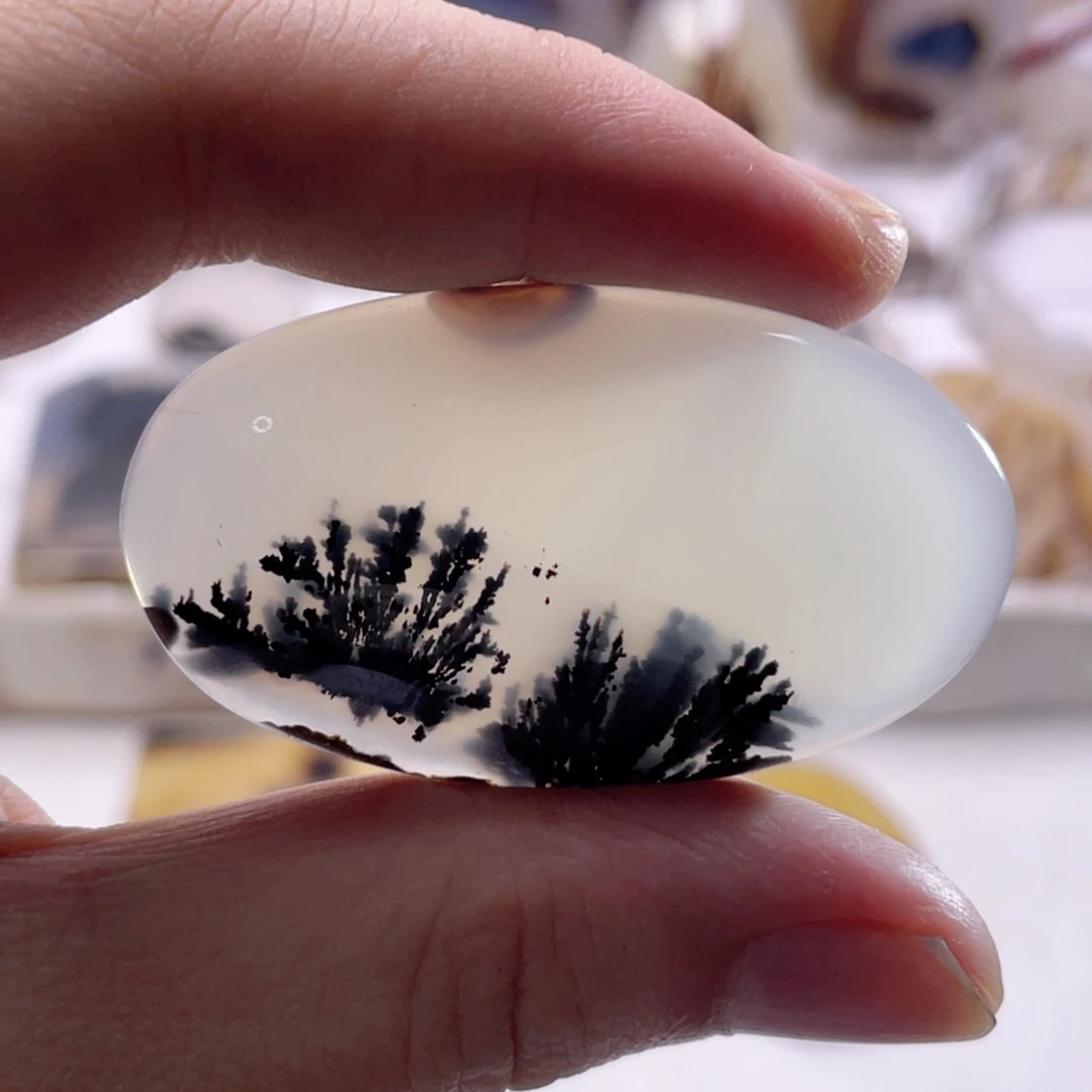 玛瑙/玉髓未镶嵌珠宝奇石