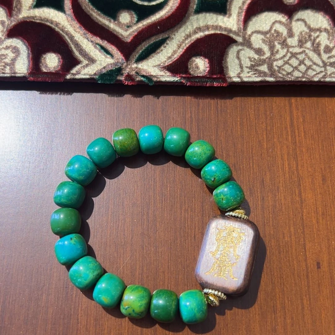 绿色手串啊啊啊啊