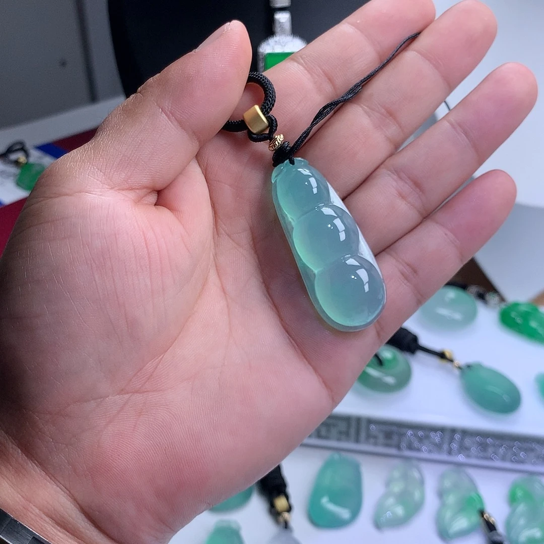 珐琅非金属吊坠豆子