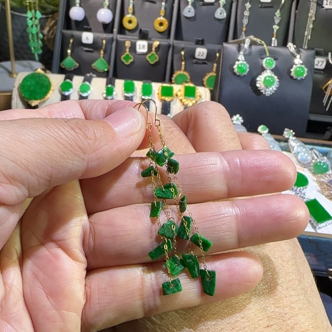 翡翠18K金镶嵌颈饰耳钩