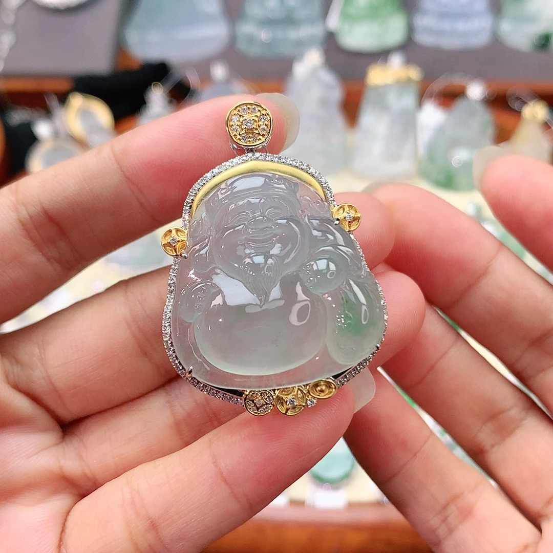 翡翠挂件18K金镶嵌财神爷