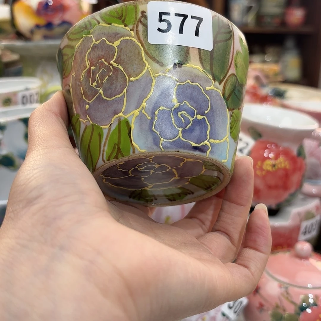 瓷片兔兔盖茨。兔兔好