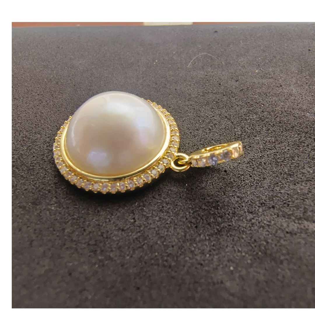 特选15 - 16mm高级海水马贝万能扣太阳花款吊坠时尚气