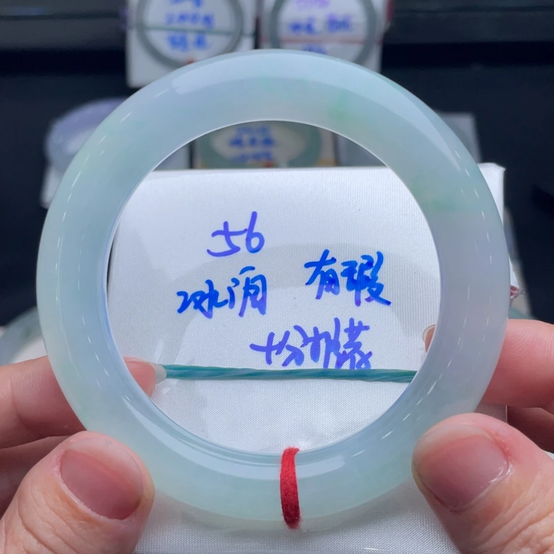 翡翠未镶嵌手镯翡翠手镯24