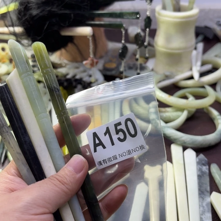 蛇纹石玉发饰合金兰