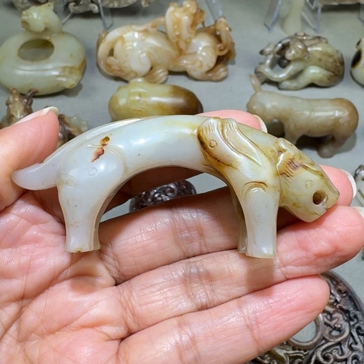 和田玉（糖玉）未镶嵌挂件