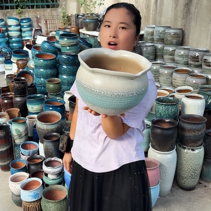 口25高18一个盆子。