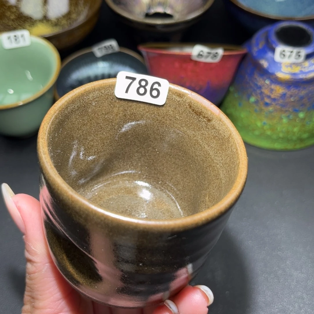 茶盏786 建窑建盏…………微瑕