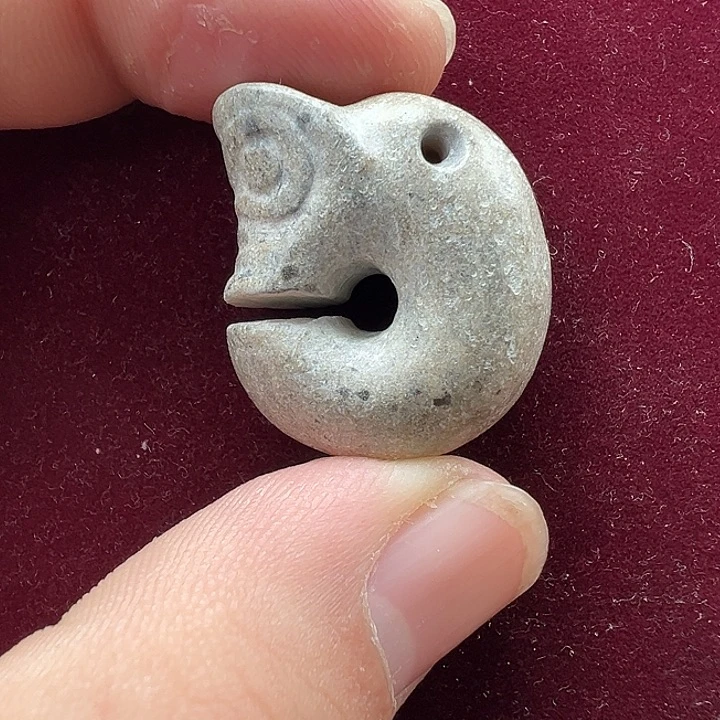 颈饰玻璃琉璃琉璃