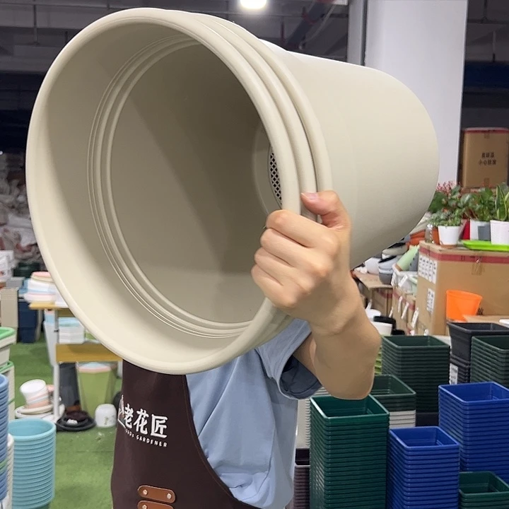 翻边口37高40米色无托3个