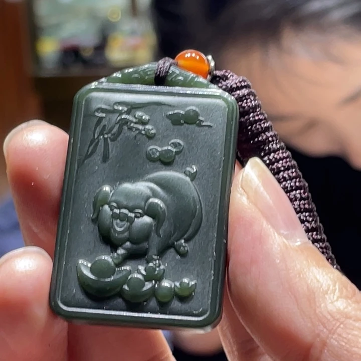 和田玉未镶嵌吊坠(不含链)