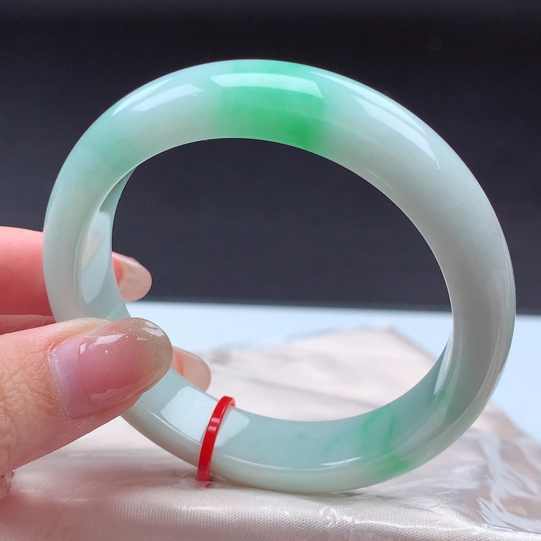 翡翠未镶嵌手镯001526手镯