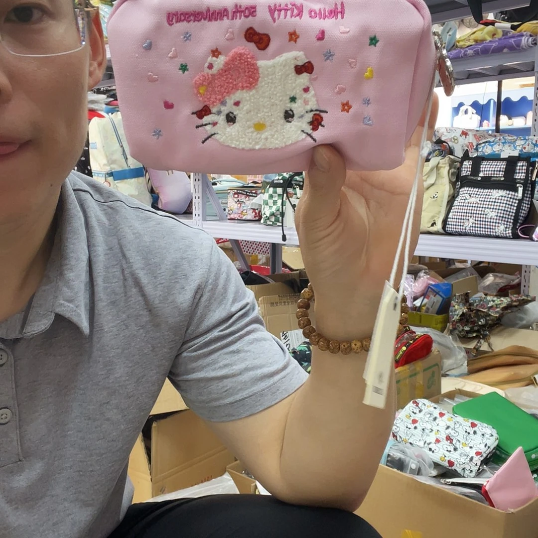 PU化妆包等产品和